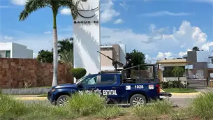 Aseguran arsenal y vehículos blindados en cateo a 2 casas de seguridad en La Isla Musalá, Culiacán