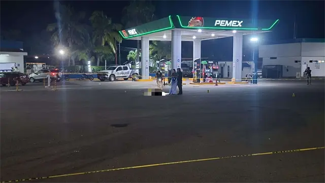 Ejecutan a hombre en gasolinera de Villa Unión; es el segundo en menos de 10 días asesinado en mismo lugar Ejecutan a hombre en gasolinera de Villa Unión; es el segundo en menos de 10 días asesinado en mismo lugar
