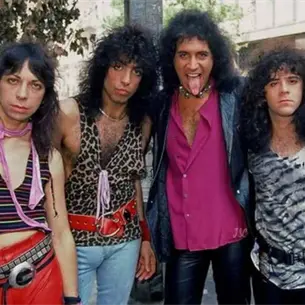 Un 18 de septiembre KISS conmocionó al mundo al revelar sus rostros sin maquillaje en televisión