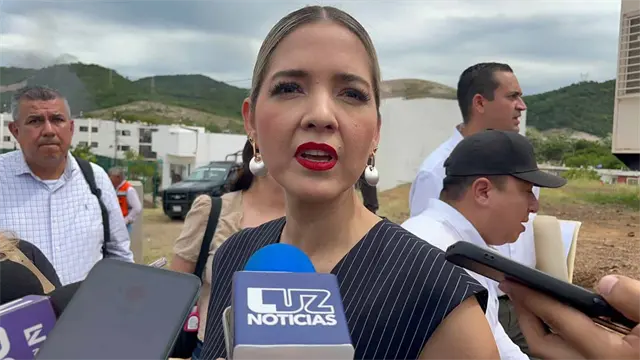 Estrella Palacios aplaza definición sobre registro para la Coordinación Municipal de la 4T en Mazatlán Estrella Palacios aplaza definición sobre registro para la Coordinación Municipal de la 4T en Mazatlán