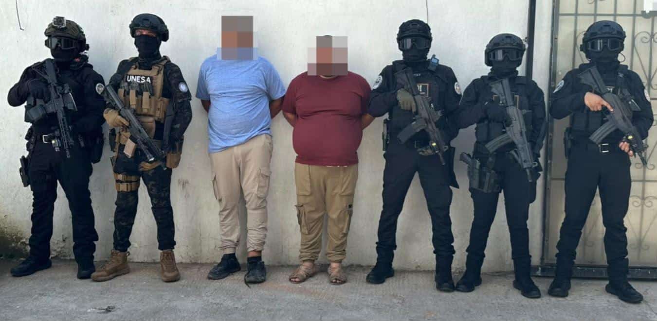 Vinculan a proceso a tres imputados por homicidio de una mujer y del director de Protección Civil de Escuinapa
