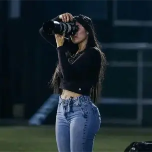 ¿Quién es Adriana Caballero? La fotógrafa que desató polémica en el futbol paraguayo