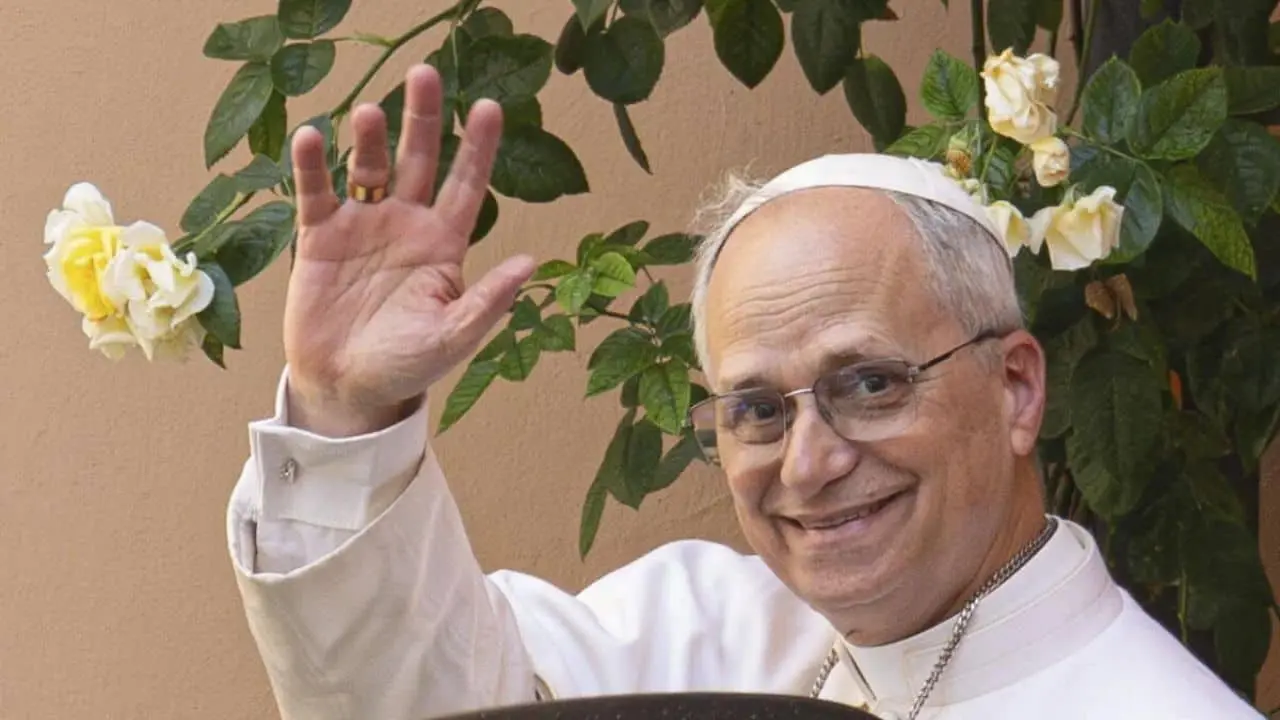 Papa León XIV hace historia como el primer pontífice en participar en elecciones de Estados Unidos